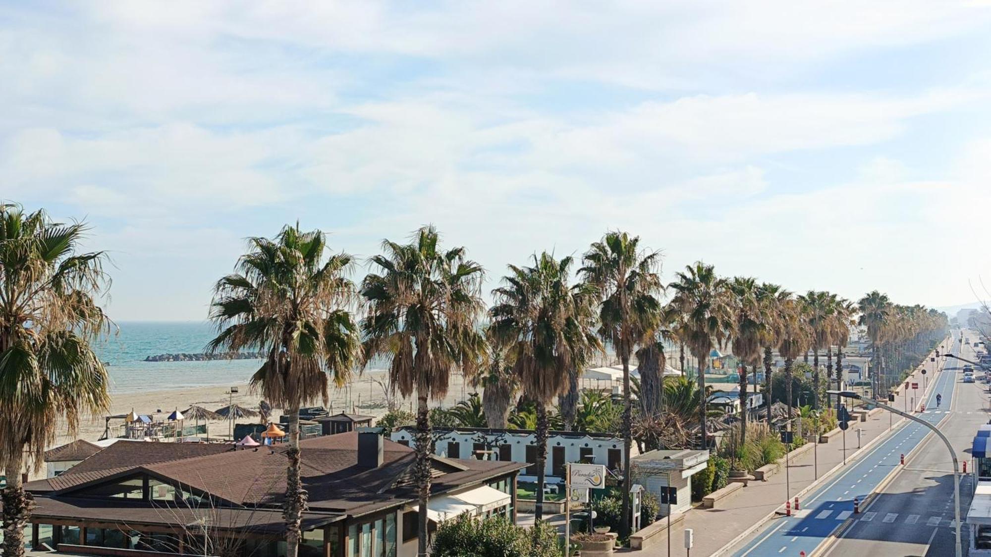 Lido Rooms & Apartments Lido di Fermo Eksteriør billede